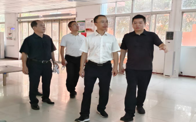 丝丝缕缕总关情——市人社局领导调研指导我校开学工作侧记