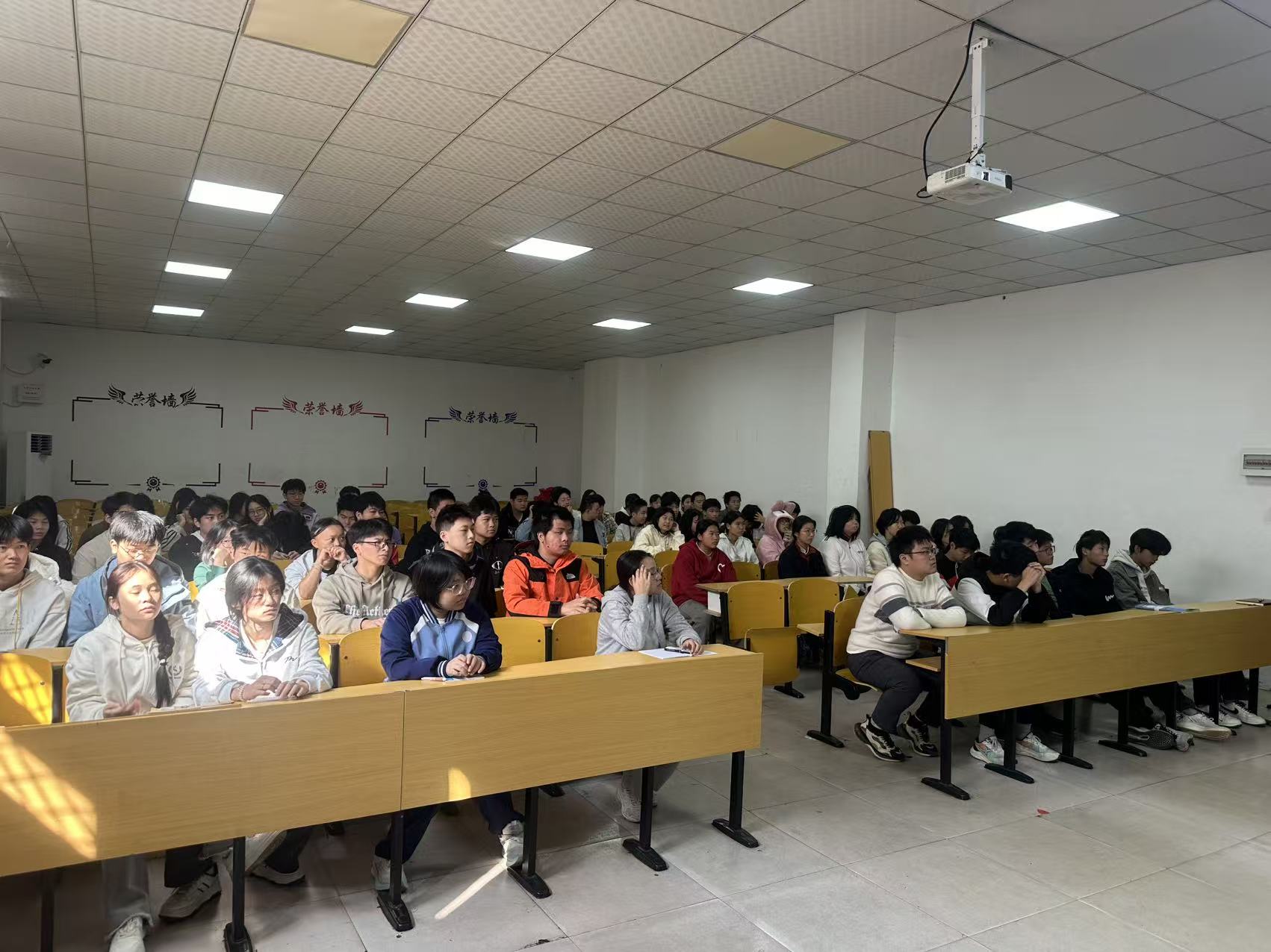 微信图片_20251024161444_117_12 微信图片_20251024161444_117_12