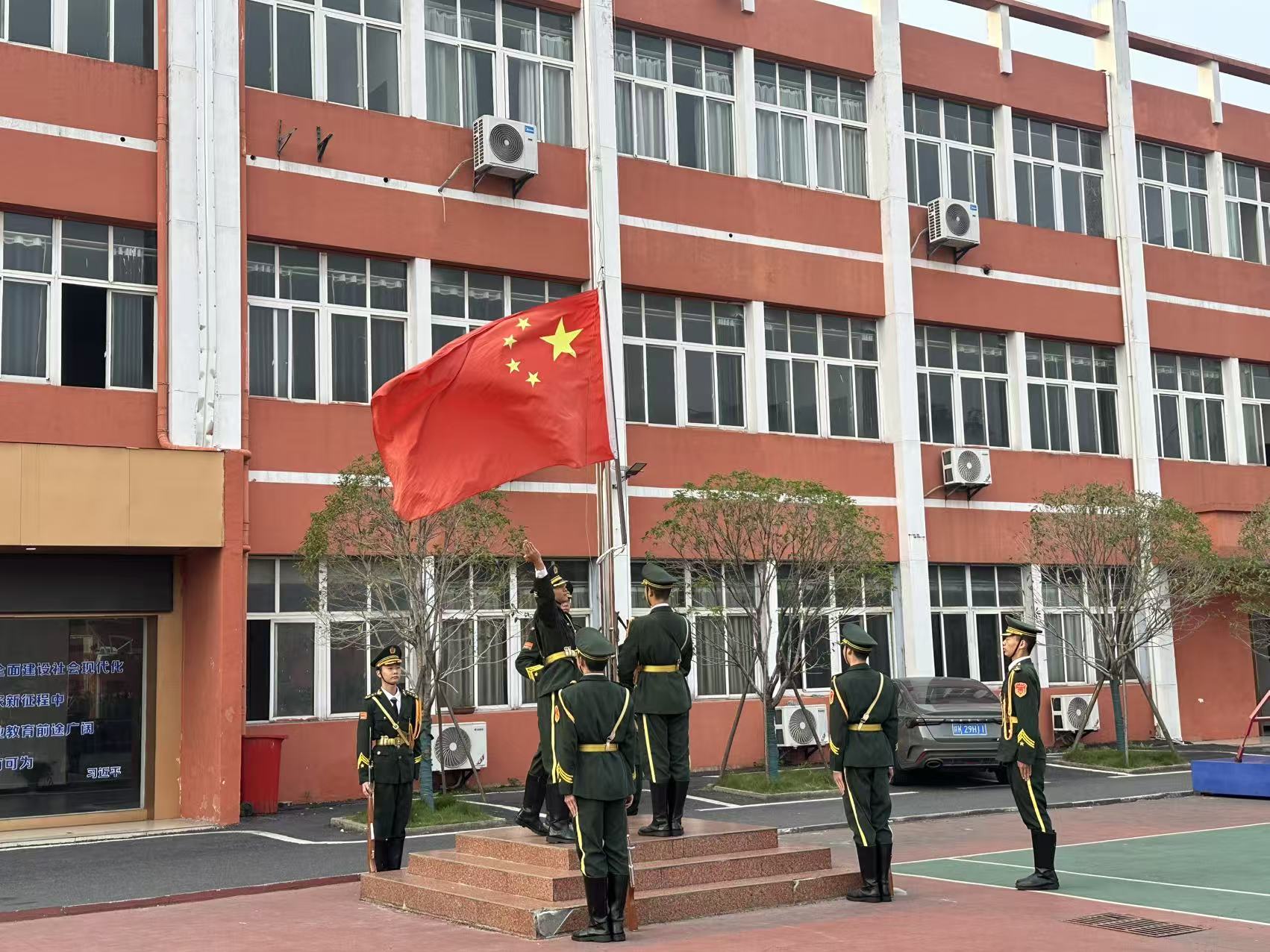 微信图片_20251027154349_139_12 微信图片_20251027154349_139_12